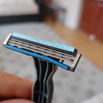 Wilkinson Jilet Ağzı Bozuldu Tam Tıraş Olurken Cildimi Kesti!