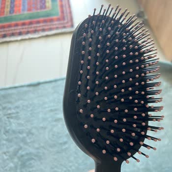 Dyson Tarak: Beklentileri Karşılamayan Pahalı Bir Hayal Kırıklığı