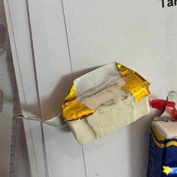 BİM'den Aldığım Falım Sakız Paketi Kirli Çıktı