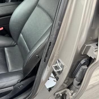 BMW 520d F10 Kapı Fitilleri Sorunu Konforu Bozuyor