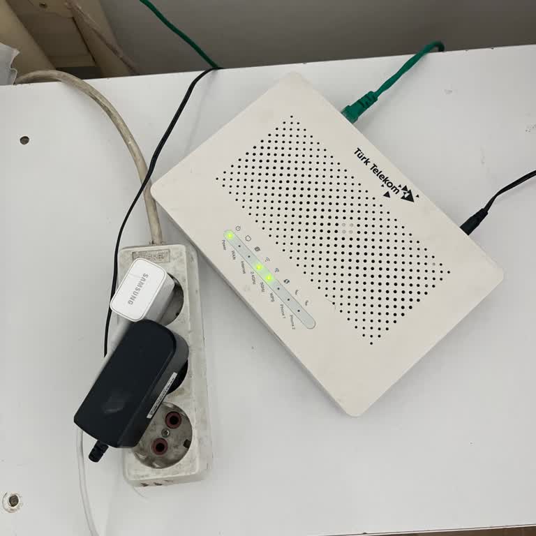 İnternet Kesintisi Ve Yetersiz Müşteri Hizmeti