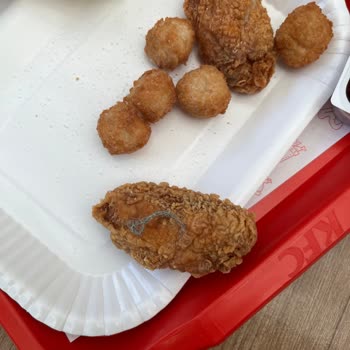 KFC'de Hijyen Sorunu: Menüde İstenmeyen Sürprizler