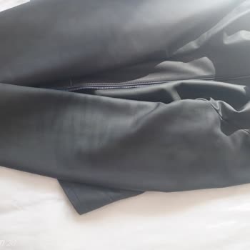 Deri Montta Renk Atması Ve Yetersiz Müşteri Desteği