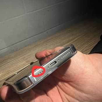 İphone 16 Pro Max Kozmetik Hatası Ve Yetersiz Müşteri Hizmeti