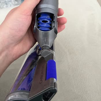 Dyson Süpürge Hortumunda Sürekli Delik Sorunu