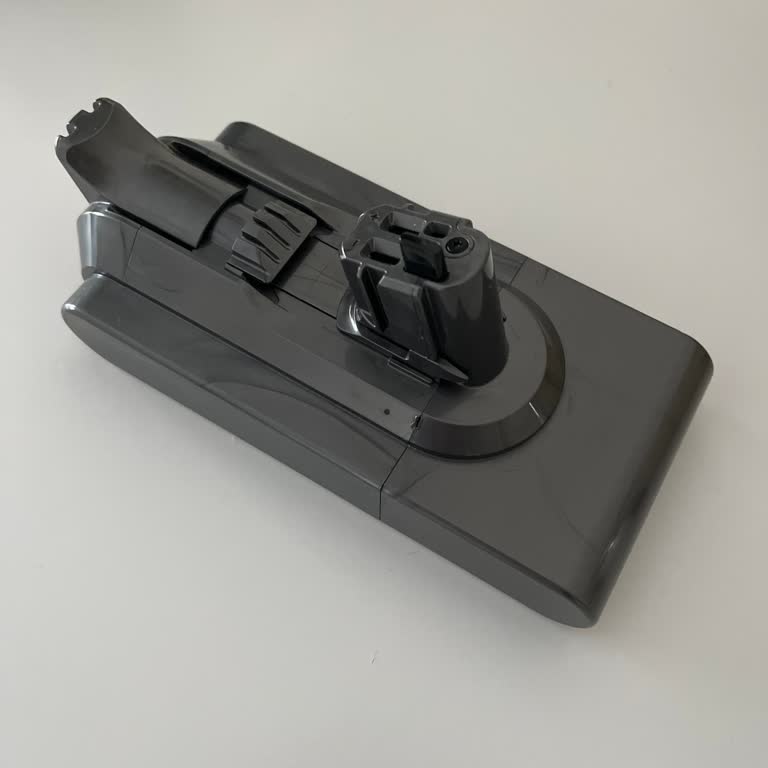 Dyson V15 Süpürge Batarya Sorunu Ve Yedek Parça Eksikliği