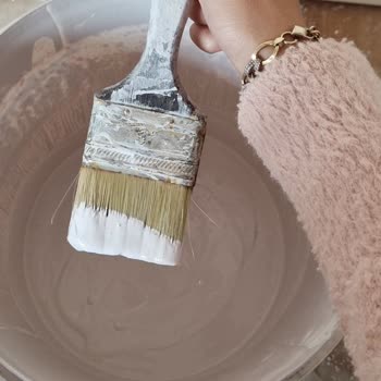 Polisan Huzurlu Bej Boya Mağduriyeti: Lila Tonu Şoku