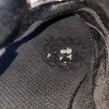 Skechers Refused to Replace My Defective Shoes Despite Clear Manufacturing Flaws
