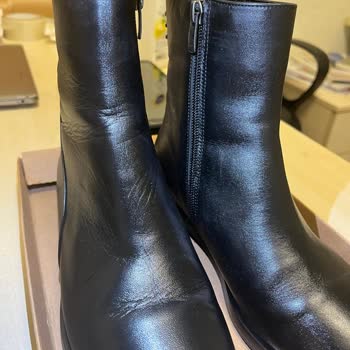 Elle Shoes'dan Aldığım Botun Deri Sorunu Çözülmüyor