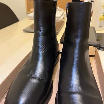 Elle Shoes'dan Aldığım Botun Deri Sorunu Çözülmüyor