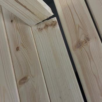 IKEA Hemnes Divan: Kalitesiz Malzeme Ve Kullanım Sorunları