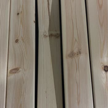 IKEA Hemnes Divan: Kalitesiz Malzeme Ve Kullanım Sorunları