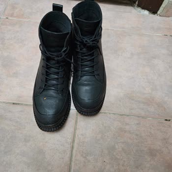 Camper Botlarda Tabanlık Sorunu Ve Mağaza İlgisizliği