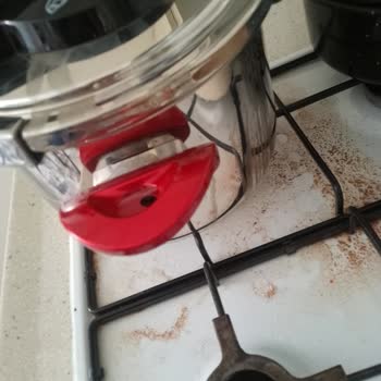 Düdüklü Tencere Kapağındaki Sorunlar