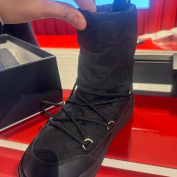 Tommy Hilfiger Botlarıyla Yaşadığım Ağrılı Deneyim