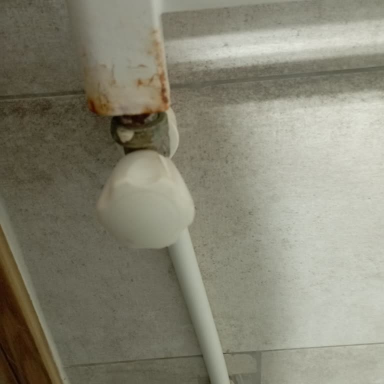 Kuşadası'nda Kombi Ve Tesisat Kabusu: Isınma Sorunu Çözülmüyor!