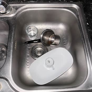 Airbnb Refunded Guest Without Review and Penalized Me Unfairly