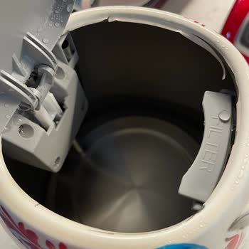 Smeg Kettle Soyulma Sorunu Ve Boğaziçi İthalat'ın Çözüm Eksikliği