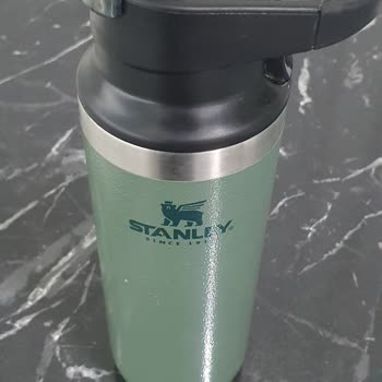 Stanley Termos Kapağı Patlıyor, İade Süreci Belirsiz