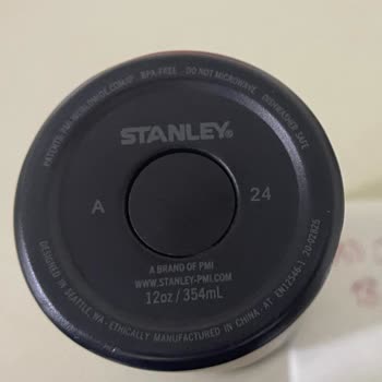 Kutupayısı Stanley Termosum İçeceği Hızla Soğutuyor, Değişim Programı Türkiye'de Yok!