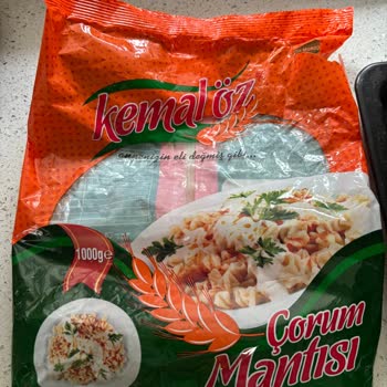 Kemal Öz Gıda Mantı Paketi İçinden Siyah Parçalar Çıktı