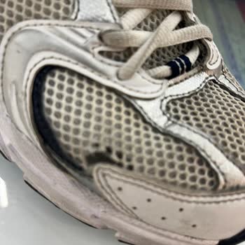 NB530 Ayakkabı Hüsranı: Orijinal Mi Taklit Mi?