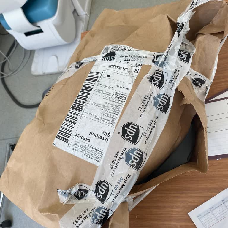 UPS Türkiye İle Teslimat Sorunu Ve Eksik Ürünler