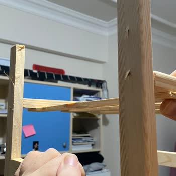 Delinmeyen Dolap Ve İlgisiz Satıcı