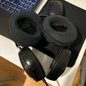 Kulaklık Pedleri Aşındı Yedek Parça Bulunamıyor