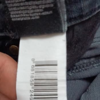 Mavi Jeans Kalitesi Düşüyor: Düğme Sorunu