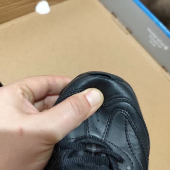 Skechers Ayakkabıda Kalite Sorunu Ve Yetersiz Müşteri Hizmeti