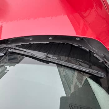 BMW 320i: Beklenmeyen Kozmetik Sorunlar Ve Kalite Hayal Kırıklığı