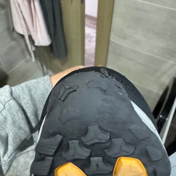 Aldığım Botlar Hızla Yıprandı Ve Müşteri Hizmetleri Yetersiz