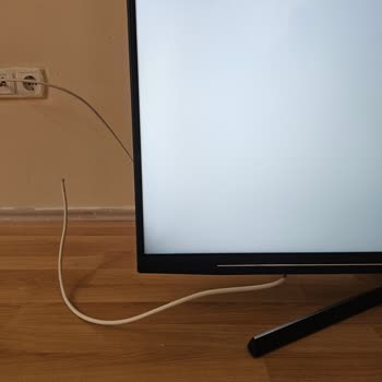 Arçelik TV'de Gölge Sorunu Ve Yetersiz Servis Hizmeti