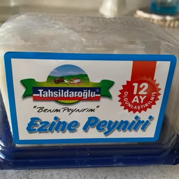 Ağır Koku Yayan Ezine Peyniri Sorunu