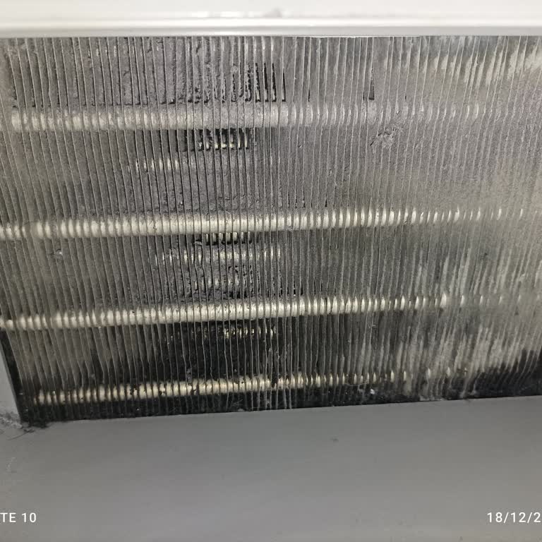 Beko KM80 Dryer Filter Stays Wet and Smells