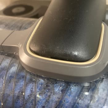 Philips Ev Aletleri Trio 7000: Şarj Ve Gürültü Problemleri