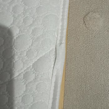 Yatakta Sökük Ve Yanlış Bilgi Sorunuyla Karşılaştım