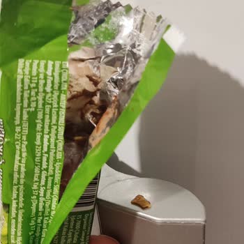 Antep Fıstığı Kabuğu Tehlikesi: Eti Çikolata Deneyimi