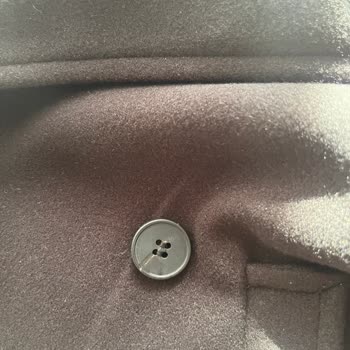 Çizik Düğmeler Ve İlgisiz Müşteri Hizmetleri: Bershka Online Alışveriş Hayal Kırıklığı