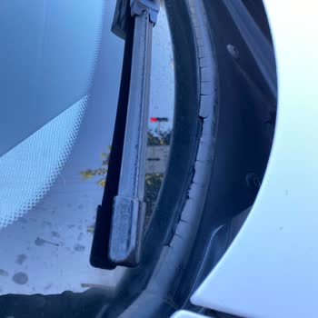 BMW 1.16 F20'nin Kronik Plastik Sorunu Araçta Su Hasarına Yol Açıyor