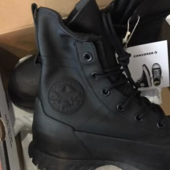 Converse Botlarının Su Geçirmezlik Sorunu