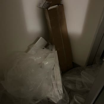 Kelebek Mobilya'da Teslimat Ve Montaj Kabusu