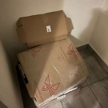 Kelebek Mobilya'da Teslimat Ve Montaj Kabusu