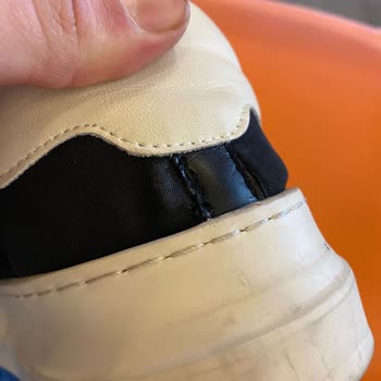 Ayakkabı Dikiş Sorunu Ve İade Talebi