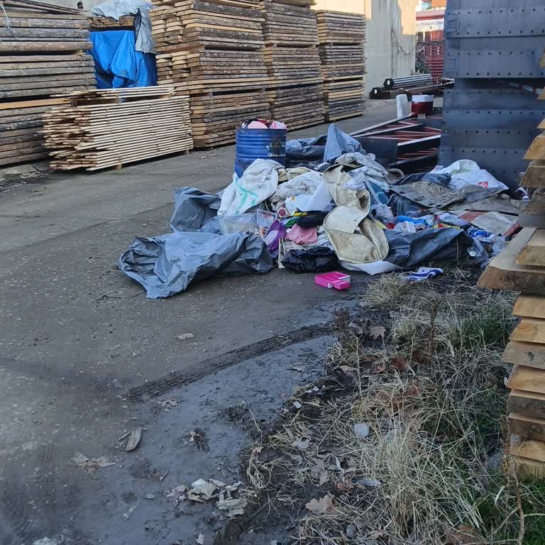 Tekkeköy Belediyesi'nin Çöp Toplama Sorunu