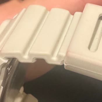 G-Shock Saat Bir Günde Renk Değiştirdi Müşteri Hizmetleri Azarladı