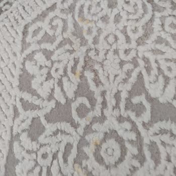 Akdeniz Halı Yıkama (Sivas) Halımızı Ekstra Lekelerle Geri Gönderdiler