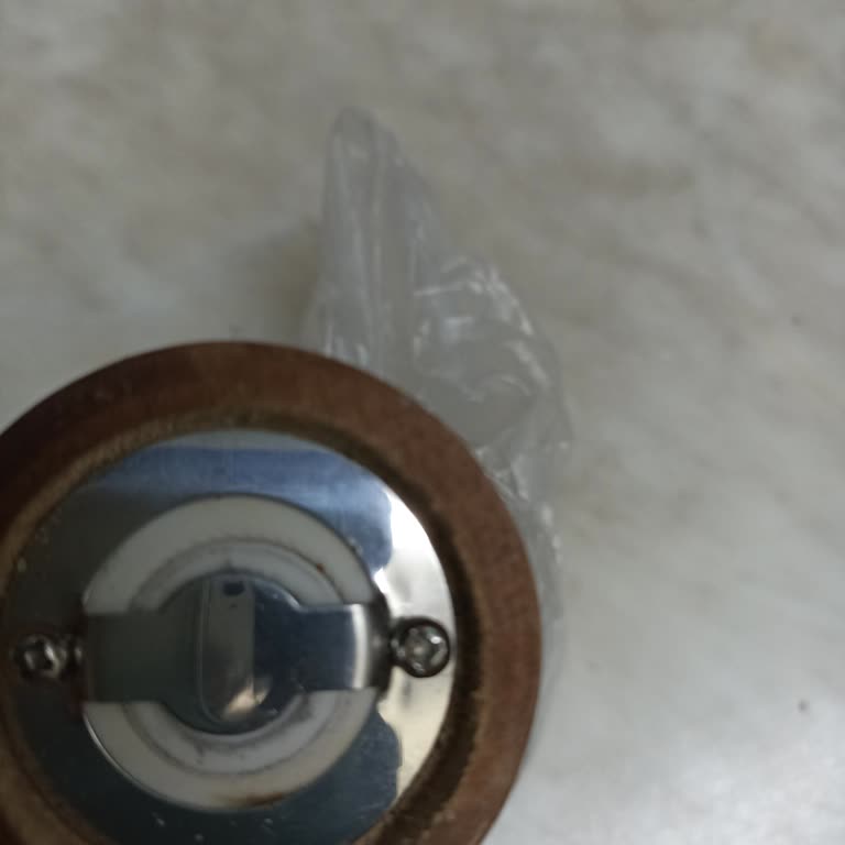 Karaca Züccaciye Üründe Paslanma Sorunu