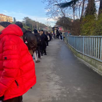 42HM Otobüs Seferlerinde Yetersizlik Ve Bekleme Sorunu